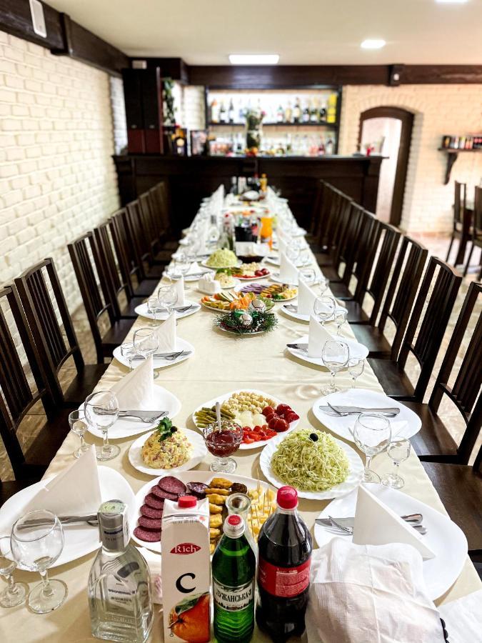 Комплекс Скала Villa Serednye Vodyane Buitenkant foto