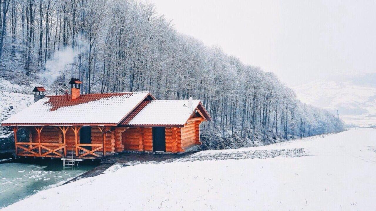 Комплекс Скала Villa Serednye Vodyane Buitenkant foto